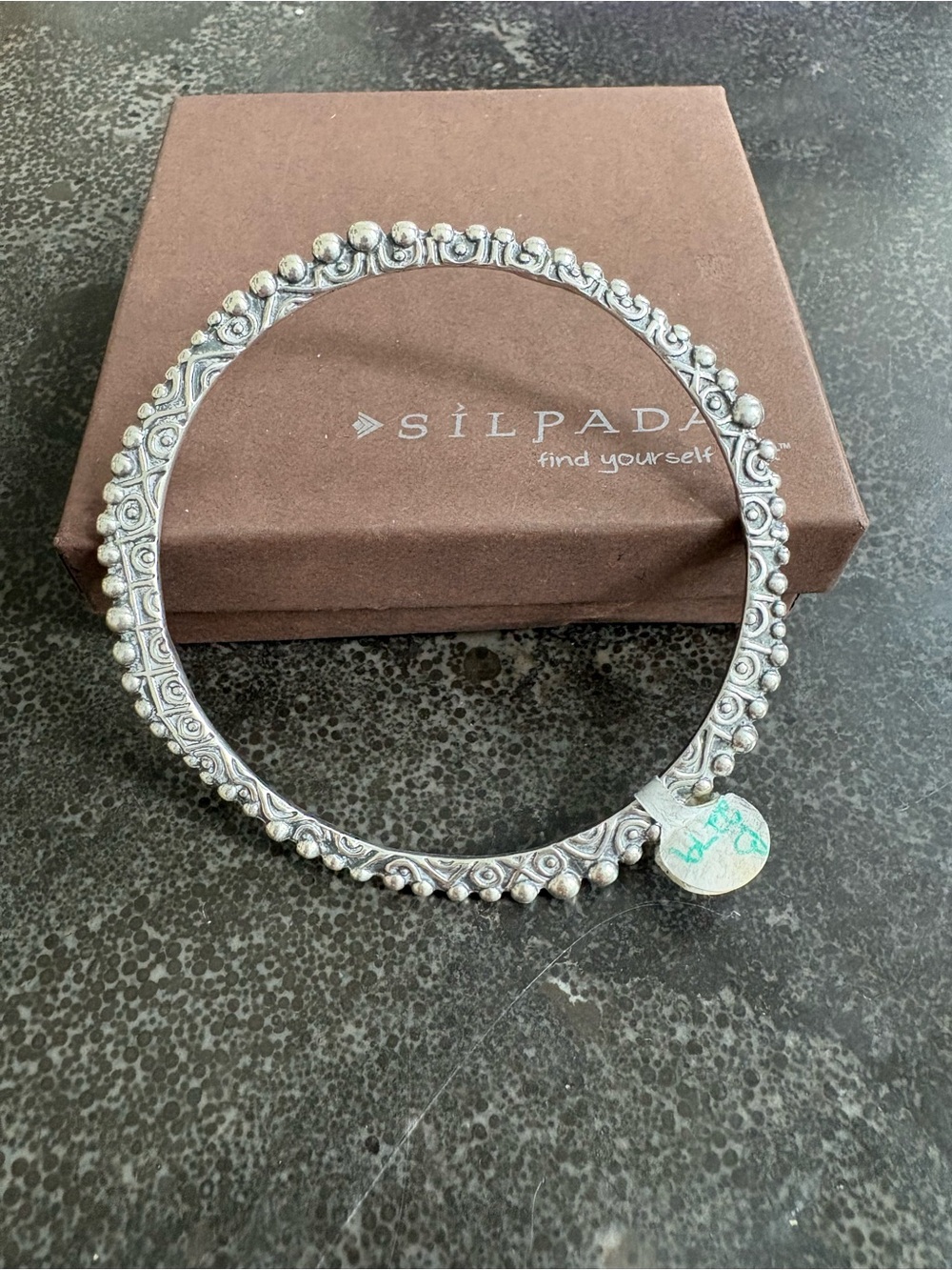 Silpada .925 Sterling Silver Perfectly Quirky Bangle - Picture 3 of 5